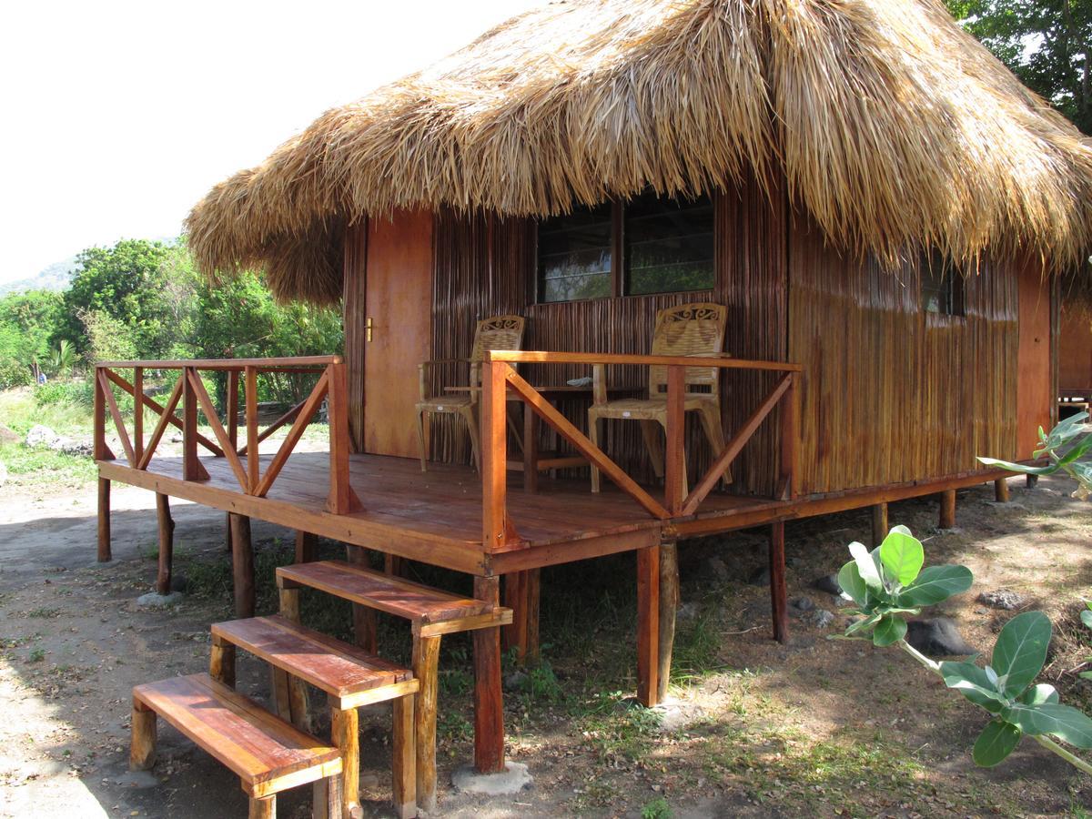 Atauro Dive Resort Beloi Ngoại thất bức ảnh